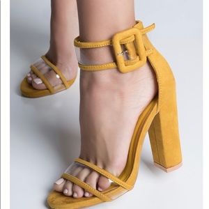 MUSTARD YELLOW CHUNKY HEEL